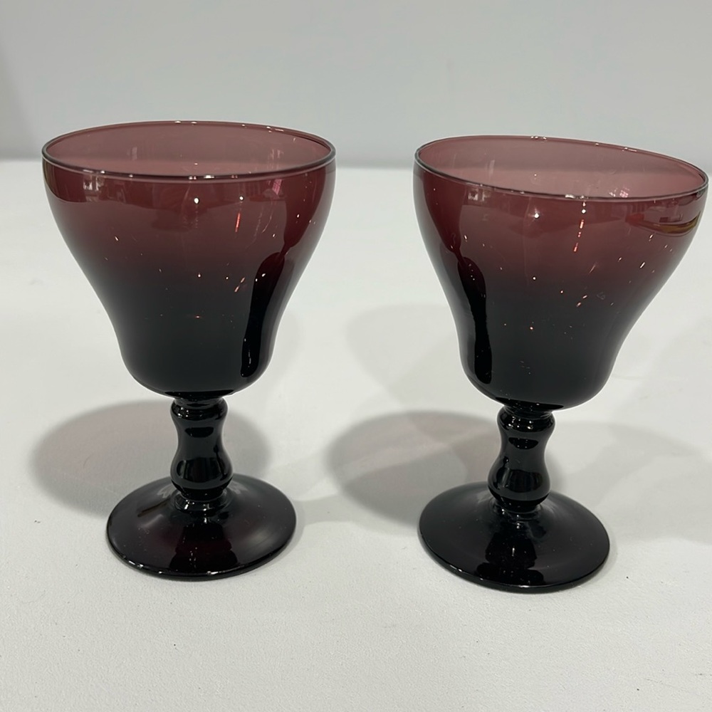 Amethyst Purple Cocktail Cordial 5” glasses set of 2